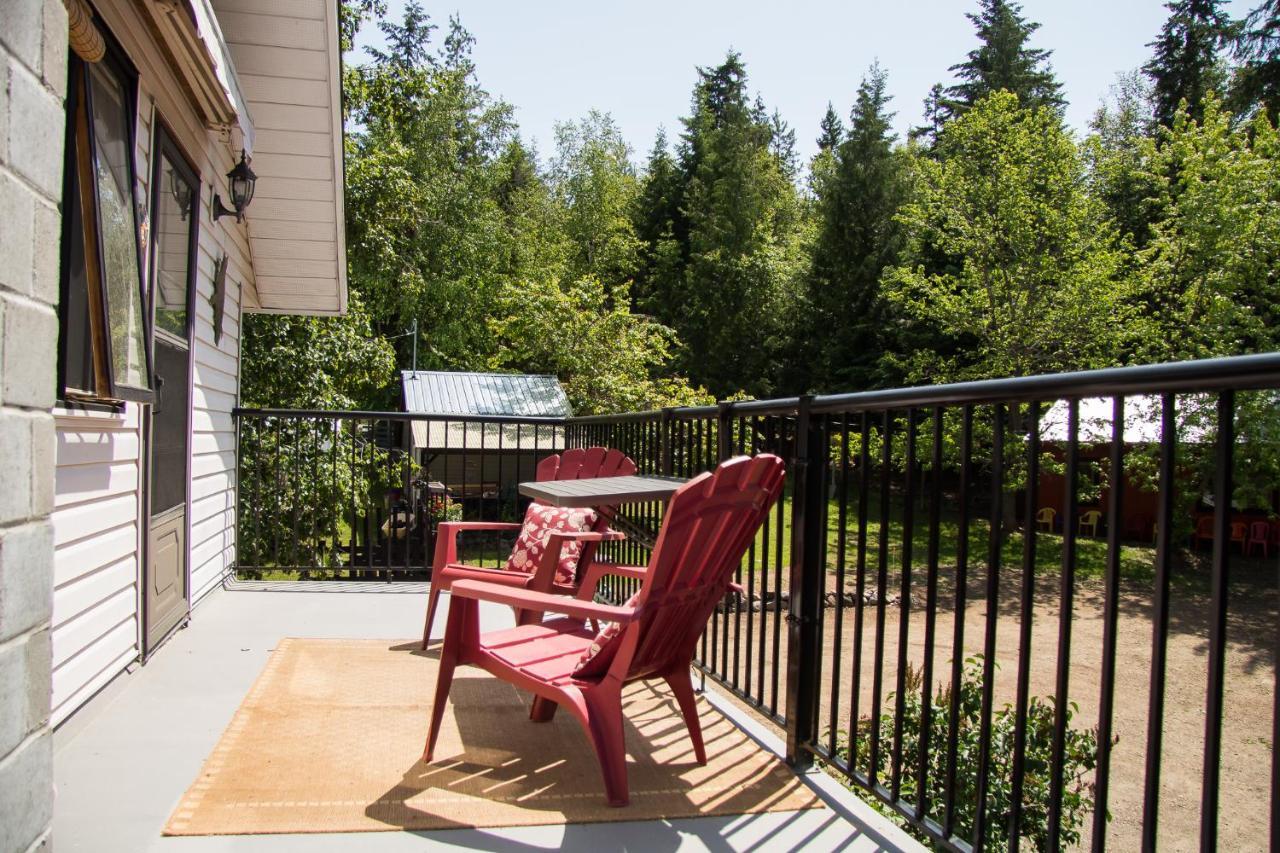 Salmonberry Lane Bed & Breakfast Clearwater Exterior photo